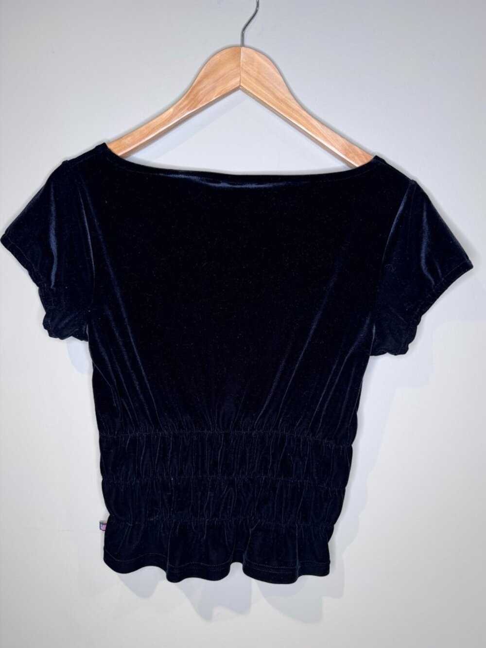 Ralph Lauren (Vintage) | Black Velvet Top | Medium - Picture 5 of 7